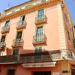 Centre Historique, Ideal Couple Apartmán Hyères