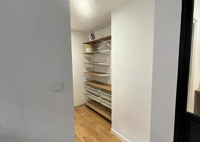 Centre Historique, Ideal Couple